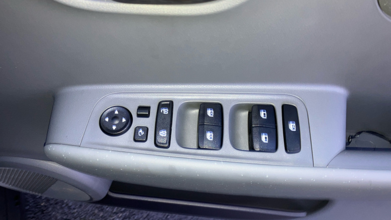 Hyundai INSTER 85kW Cross 49kWh 5dr Auto Electric Hatchback